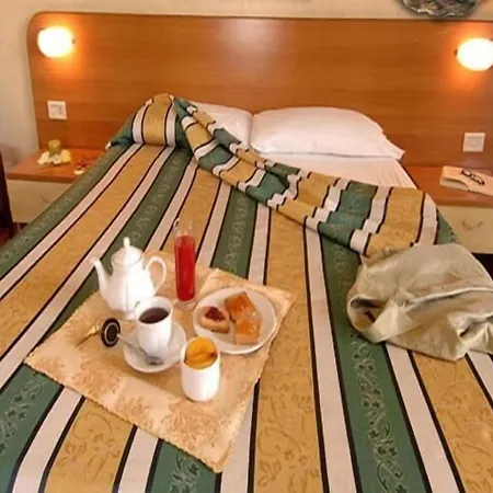 Hotel Eden Riviera