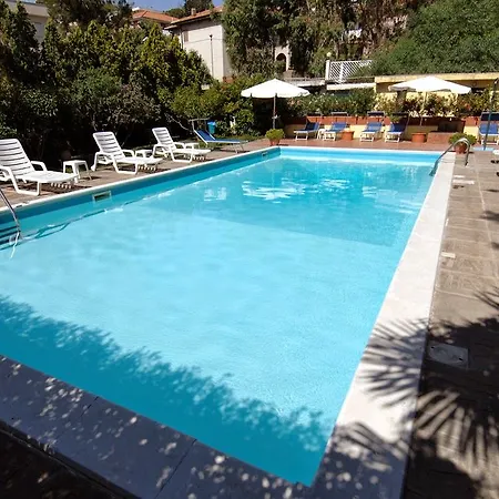 Eden Riviera Aci Trezza