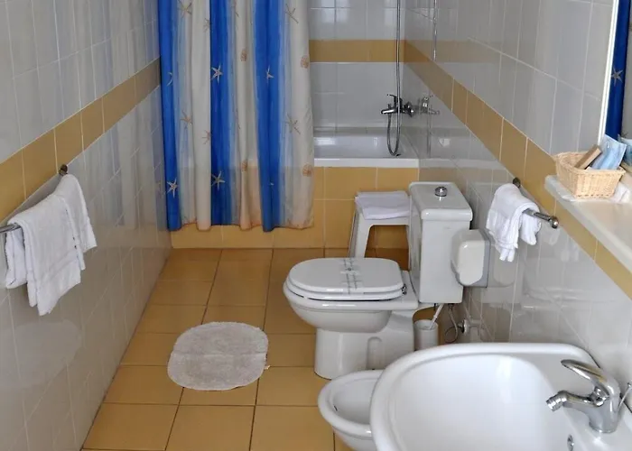 Ξενοδοχείο Eden Riviera 3*