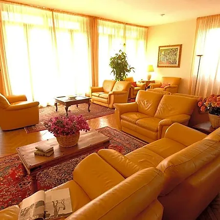 Eden Riviera Szálloda